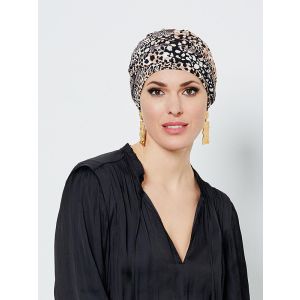 turban met dierenprint van Gisela Mayer
