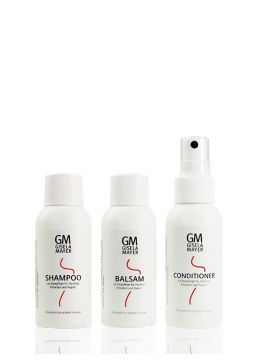 Travelset van Gisela Mayer voor synthetische haarwerken of-stukken