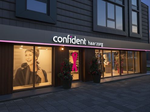 Enschede kleurt roze: Confident Haarzorg steunt de strijd tegen borstkanker